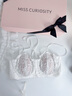 好奇蜜斯【洛莉】蕾絲抹胸內衣女無(wú)肩帶純欲大胸顯小防滑收副乳文胸套裝 白茶花套裝 80C 曬單實(shí)拍圖