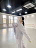 魯伊森德國飄逸舞蹈襯衣練功服上衣珠光紗襯衫女現(xiàn)代舞服中國古典跳舞衣 淺紫色單襯衫58 婀娜多姿 M 90110斤衣長72cm 曬單實拍圖