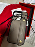 花虎（HANATORA）iPhone16promax手機(jī)殼新款蘋(píng)果14/15Pro手機(jī)殼13高端真皮防摔全包掛繩支架腕帶防滑插卡男款女款 米灰 iPhone15Pro 曬單實(shí)拍圖