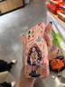 圣圖朗新款蘋果16多巴胺女孩適用iphone15promax可愛14plus手機殼12卡通11高級感全包液態(tài)硅膠軟13保護套 液態(tài)硅膠-捧花女孩-砂粉色  iPhone 16 pro 曬單實拍圖