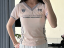 粉媚夢V領短袖女潮流t恤夏季衣服女裝夏裝新款2025粉色純欲上衣辣妹修身 V領撞色拼接t恤粉色 均碼 【建議120斤以內(nèi)】 曬單實拍圖