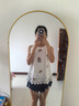 茵曼甜美刺繡蕾絲拼接露肩掛脖背心2025夏季女裝新款寬松無(wú)袖上衣 白底印花 S 曬單實(shí)拍圖