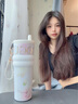 陶瓷保溫杯女高顏值2025新款車(chē)載吸管水杯大容量咖啡杯子外出便攜 素羽瓊花710ml 316內膽 曬單實(shí)拍圖