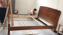 中式實(shí)木床胡桃木主臥床1.8米x2米單雙人床大床經(jīng)濟(jì)家用現(xiàn)代婚床 床+20cm彈簧床墊+床頭柜*2 1800*2000mm框架結(jié)構(gòu) 曬單實(shí)拍圖
