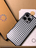 PopSockets【黑夜浪漫·手機(jī)殼】PopSockets泡泡騷手機(jī)支架氣囊伸縮防摔手機(jī)殼 勃艮第紅 蕾絲 雛菊 黑白棋盤 黑白棋盤  iPhone 16 Pro 曬單實拍圖