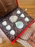 簡(jiǎn)先生景德鎮(zhèn)影青瓷功夫茶具套裝中式家用陶瓷蓋碗茶杯泡茶器禮品整 【如意花開】影青蓋碗套裝 8件 1 曬單實(shí)拍圖