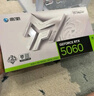 影馳 GeForce RTX 5060 圣刃 OC  DLSS 4 電競(jìng)游戲/設(shè)計(jì)剪輯/AI本地部署電腦顯卡 曬單實(shí)拍圖