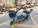 愛瑪電動自行車哆樂48V24Ah鋰電電池續(xù)航80km簡易踏板 源彩灰 曬單實拍圖