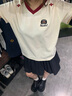 正肩刺繡撞色V領(lǐng)短袖T恤女2025新款夏季設(shè)計(jì)感小眾微寬松顯瘦上衣 杏色 M 曬單實(shí)拍圖