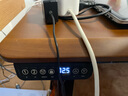 木藝生高端實(shí)木電動(dòng)升降桌書桌電腦桌臺(tái)式電競辦公桌子四立柱升降工作臺(tái) 隱藏插排3cm胡桃色-4立柱雙電機(jī) 160*70【免費(fèi)送裝】 曬單實(shí)拍圖