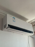 美的（Midea）空調(diào)掛機(jī)風(fēng)尊二代大1.5匹 新一級(jí)能效 變頻節(jié)能冷暖兩用壁掛式臥室空調(diào)防直吹A(chǔ)PP智控 大1.5匹 一級(jí)能效 風(fēng)尊二代Pro 強(qiáng)勁冷暖 曬單實(shí)拍圖