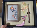 擺福百利蘇繡實(shí)木筆筒書(shū)簽刺繡禮盒創(chuàng  )意文創(chuàng  )禮物商務(wù)禮品擺件送老外送老師 【蘇繡筆筒書(shū)簽禮盒】喜上眉梢 曬單實(shí)拍圖