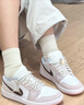 耐克（NIKE）Jordan官方喬丹時髦AJ1板鞋女子輕松假日風(fēng)運動鞋新款 IB8859 101白/礦石灰/白/柔粉/淡紫色 40 曬單實拍圖