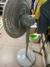 美的（Midea）電風(fēng)扇立式風(fēng)扇家用風(fēng)扇臥室宿舍搖頭輕音交流定頻落地扇工業(yè)20吋大頭扇高效節(jié)能電扇 FS45-23D 曬單實(shí)拍圖