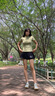 phigeer專(zhuān)業(yè)打羽毛球服女夏季防走光網(wǎng)球褲裙短袖健身服速干顯瘦運動(dòng)套裝 綠色短袖兩件套（黑裙） M 【推薦90-108斤】 曬單實(shí)拍圖