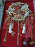 漢堂九官 結(jié)婚團(tuán)扇結(jié)婚新婚禮物送新娘新人喜扇雙面重工成品秀禾扇子花 雙喜臨門【成品扇】帶禮盒+扇架 曬單實(shí)拍圖