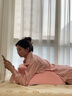 OQB夫妻同房墊子情趣床上行房墊情侶神器成人屁股抬高輔助體位趴趴枕 【黑色】房事墊/夫妻輔助墊 58cm*38cm 枕套 趴睡枕無(wú)小枕 曬單實(shí)拍圖