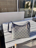 Tory Burch 湯麗柏琦 T MONOGRAM 提花老花流浪包肩背包HOBO牛角包TB 169376 Tory 海軍藍(lán)  405 OS 曬單實(shí)拍圖