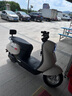 綠源（Luyuan）電動(dòng)摩托車MODA C1升級(jí)款 72V23Ah石墨烯鉛酸長(zhǎng)續(xù)航電動(dòng)車 成人時(shí)尚通勤代步電摩 空間白【前碟剎+1200W電機(jī)】 曬單實(shí)拍圖
