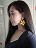 QMXD四件套度假風(fēng)耳環(huán)女手工編織花朵獨(dú)特夸張大款海邊耳釘氛圍感耳飾 黃色花朵耳環(huán)一對(duì) 曬單實(shí)拍圖