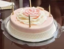 哈根達(dá)斯（同城閃送）專賣店冰淇淋生日蛋糕多款選擇專人小時(shí)達(dá)冷鏈到家 玫瑰戀曲（推薦5-8人食 1030克） 曬單實(shí)拍圖