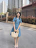 lagogo翻領(lǐng)柔軟牛仔連衣裙女拉谷谷2025年夏季新款收腰顯瘦A字裙 淺牛仔藍(lán) L 曬單實(shí)拍圖