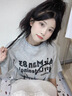 哈魯?shù)霞兠藁疑缍绦鋞恤女2025新款設計感小眾大碼胖mm寬松半袖上衣 淺灰色 M （80-105斤） 曬單實拍圖