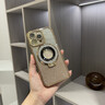 穹燃適用蘋(píng)果16promax手機(jī)殼新款輕奢水鉆iPhone16Pro鏡頭全包防摔15漸變閃粉補(bǔ)妝鏡支架潮女款 沙漠金 iPhone 16 Pro Max 曬單實(shí)拍圖