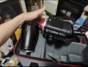 愛圖仕（Aputure）STORM 80c 輕便手持專業(yè)補(bǔ)光燈直播視頻拍攝漫展人像跟拍戶外拍照BlAIR彩色混光全彩燈光 曬單實拍圖