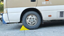 停車(chē)三角木止退器貨車(chē)阻車(chē)器汽車(chē)防溜車(chē)車(chē)輪斜坡墊停車(chē)擋車(chē)阻輪器 390*160*180mm 曬單實(shí)拍圖