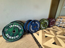 IRONWOD全膠杠鈴片彩色舉重硬拉健身房體能館大孔手抓家用木紋健身訓練 150kg 5-25KG整套裝 曬單實拍圖