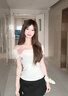 LDBE純欲風(fēng)一字肩短袖上衣女2025新款夏季設計感小眾辣妹修身顯瘦t恤 米白色 M 【90-100斤】 曬單實(shí)拍圖