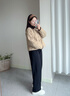 波司登（BOSIDENG）2025新款輕薄羽絨服女短款90絨翻領(lǐng)菱格巴恩風(fēng)保暖外套B250135332 金沙卡其|7C91【暢銷色】 M 165/88A 曬單實拍圖