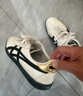 Onitsuka Tiger鬼塚虎男女款復古德訓鞋輕便透氣運動休閑板鞋TOKUTEN 1183B938 白色/黑色 38 曬單實拍圖