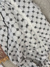 波司登（BOSIDENG）【斷碼清倉】奧萊防曬衣女時尚潮流老花連帽UPF80+外套 白底玫瑰9245 XS 155/80A 曬單實拍圖