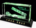 博孚退伍紀(jì)念品水晶內(nèi)雕紅16A防空導(dǎo)彈車模型退休擺件送戰(zhàn)友禮物擺件 大號(hào)+175mm長(zhǎng)水晶七彩燈座 配USB 曬單實(shí)拍圖