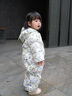 巴拉巴拉balaOne嬰兒羽絨服連體衣寶寶男女2025新款冬裝保暖萌趣時(shí)尚新穎 啃秋-白鴨絨 90 cm-充絨量98g 曬單實(shí)拍圖