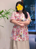 MsShe【新中式提花長款小衫】大碼女裝2025夏裝胖mm盤扣開叉上衣 【立領】杜鵑粉色現貨 3XL 曬單實拍圖
