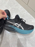 亞瑟士ASICS男緩震夜跑鞋GEL-NIMBUS 27 LITE-SHOW CN 黑色/灰色 44.5  曬單實(shí)拍圖