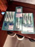 飛利浦（PHILIPS）電動(dòng)牙刷頭 3D軟毛呵護(hù)牙齦 柔力系列 5支裝 HX2025/02 適用于HX2471/HX2431/HX24全系列電動(dòng)牙刷 曬單實(shí)拍圖