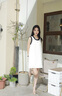 法曼萱（FAMANXUAN）創(chuàng)意感挎包小香風(fēng)無袖背心連衣裙女2025夏季新款度假風(fēng)裙子 奶油慕斯-帶花朵包包 S 160/84A/S 曬單實拍圖