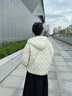 波司登（BOSIDENG）2025新款輕薄羽絨服女短款90絨連帽菱格保暖防風(fēng)外套B250135316 日輝米7C94 M 165/88A 體重約125-140斤 曬單實拍圖
