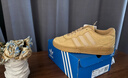 adidas「面包鞋」COURTIC經(jīng)典運(yùn)動(dòng)板鞋男女阿迪達(dá)斯官方三葉草 芥末黃   44 曬單實(shí)拍圖