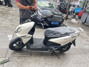 鈴木輕騎鈴木UY125踏板車超級(jí)芯LED大燈液晶儀表全新摩托車SUZUKI 鈴木UY125/白色/標(biāo)準(zhǔn)版 曬單實(shí)拍圖