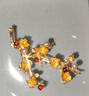 福來(lái)島黃金胸針時(shí)尚古法金胸飾新足金傲雪紅梅石榴石胸針 工費：1344元 9.65克（預售克重多退少補） 曬單實(shí)拍圖