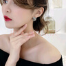 伊黛兒耳釘女氣質(zhì)耳環(huán)韓國耳飾品新款潮個性耳墜網(wǎng)紅耳環(huán)生日禮物送女友 圓形紋路耳釘E0017 曬單實拍圖