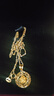 老廟七夕情人節(jié)禮物黃金項(xiàng)鏈足金吊墜莫比烏斯環(huán)女鎖骨套鏈送女友老婆 吊墜約2.6g+鏈子+禮盒 曬單實(shí)拍圖