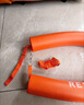 JCZS游泳浮力棒浮條救生浮標漂浮跟屁蟲(chóng)戶(hù)外專(zhuān)用泡沫浮棒成人浮漂實(shí)心 充氣雙氣囊加厚款-橙色(贈背包) 曬單實(shí)拍圖