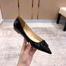 百麗踏系列品牌斷碼真皮單鞋女新款v扣尖頭漆皮防滑平底鞋女透氣女鞋 黑色 平底 37 曬單實(shí)拍圖