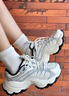 FILA 斐樂官方女鞋SOFIA 4摩登運動鞋2025春季新款魚刺4代休閑鞋 雪白/月巖灰-SL 37.5 曬單實拍圖